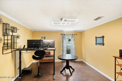 221 Thornloe Drive St. Johns FL 32259