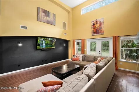 221 Thornloe Drive St. Johns FL 32259