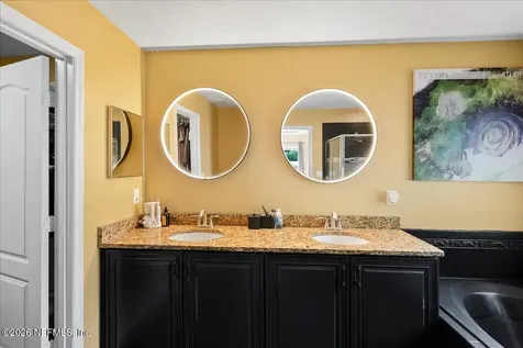 221 Thornloe Drive St. Johns FL 32259