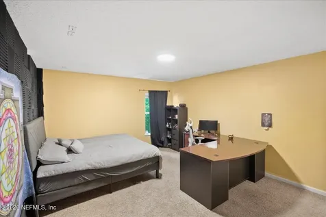 221 Thornloe Drive St. Johns FL 32259
