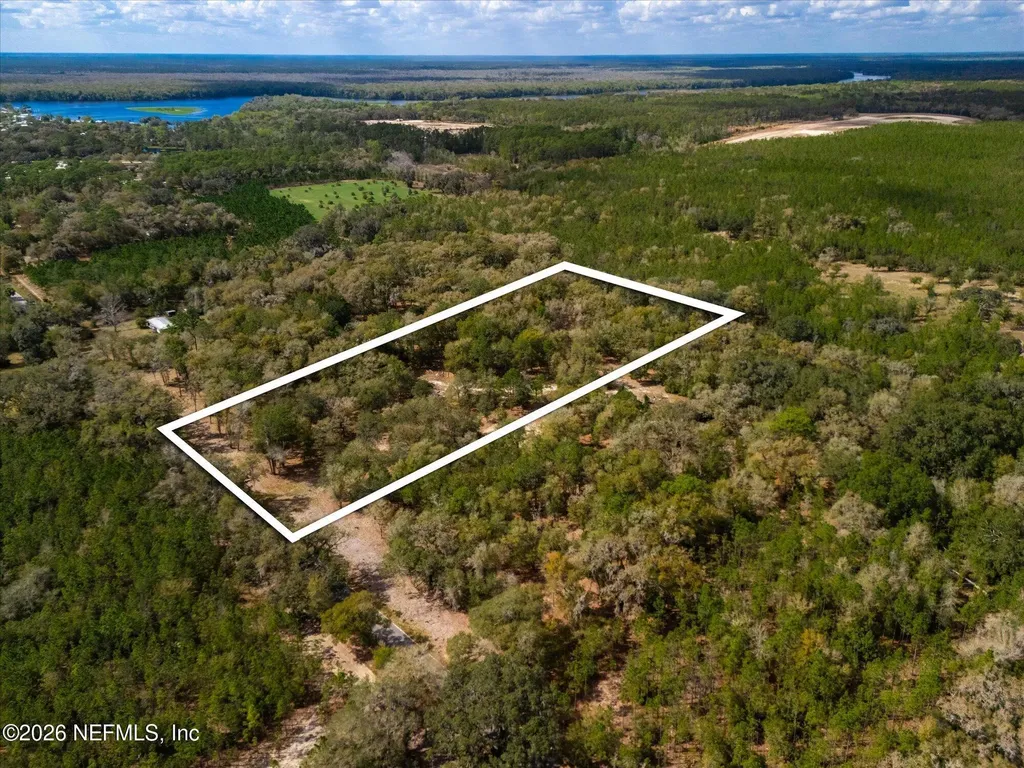 654 Old Welaka Road Welaka FL 32193