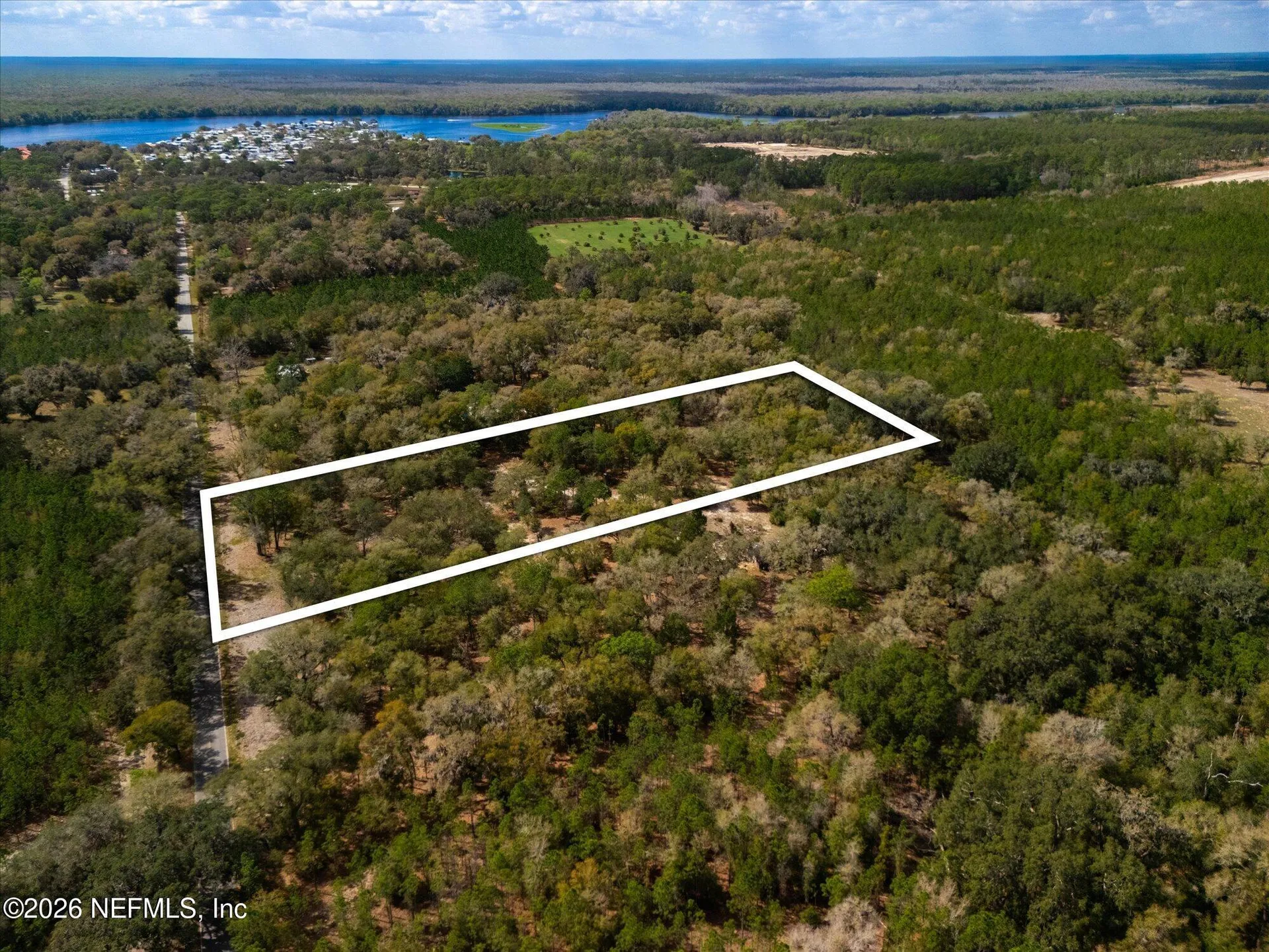 654 Old Welaka Road Welaka FL 32193