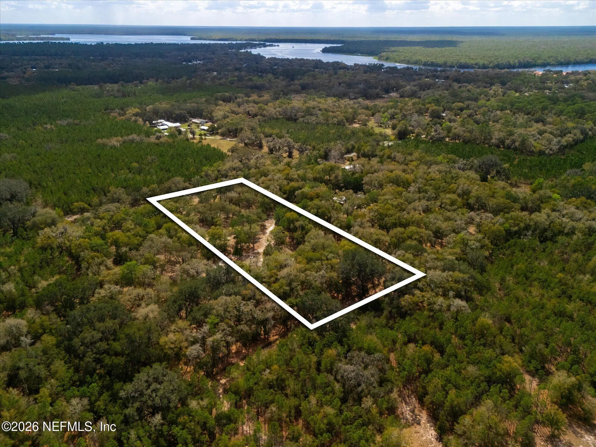 654 Old Welaka Road Welaka FL 32193