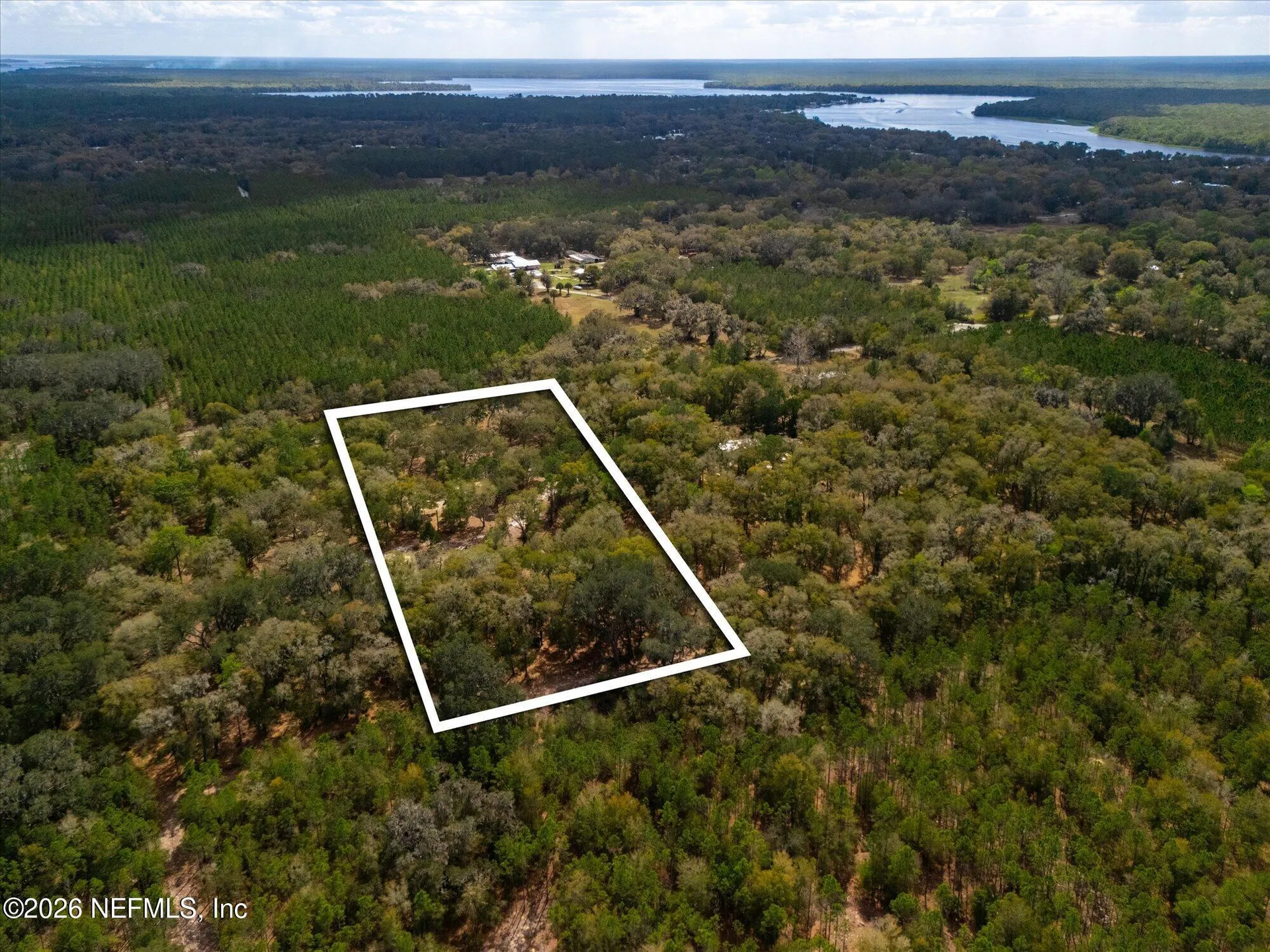 654 Old Welaka Road Welaka FL 32193