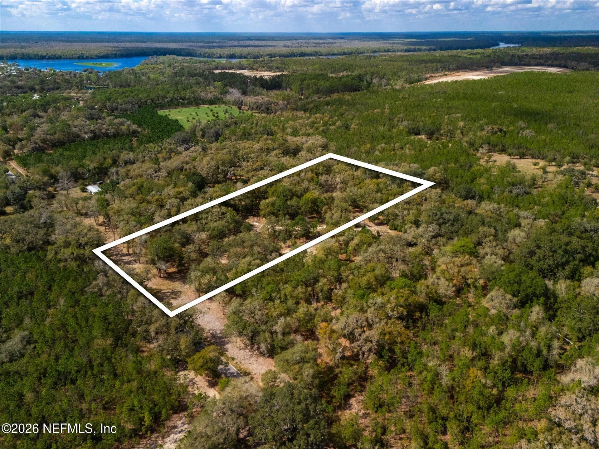 654 Old Welaka Road Welaka FL 32193