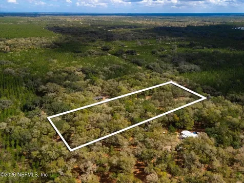 654 Old Welaka Road Welaka FL 32193