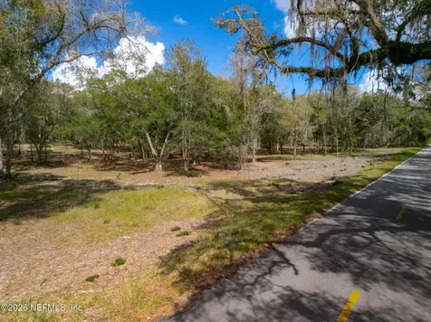 654 Old Welaka Road Welaka FL 32193