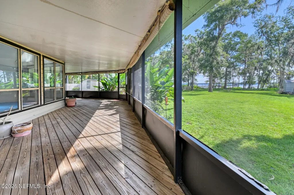 5325 Deer Island Road Green Cove Springs FL 32043