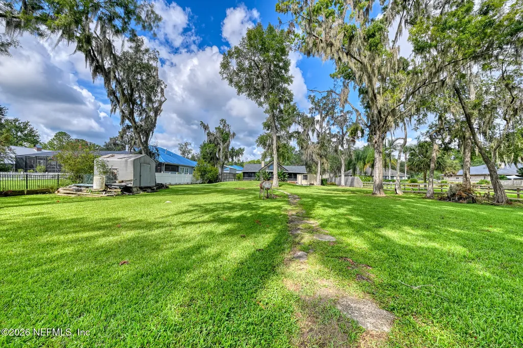 5325 Deer Island Road Green Cove Springs FL 32043