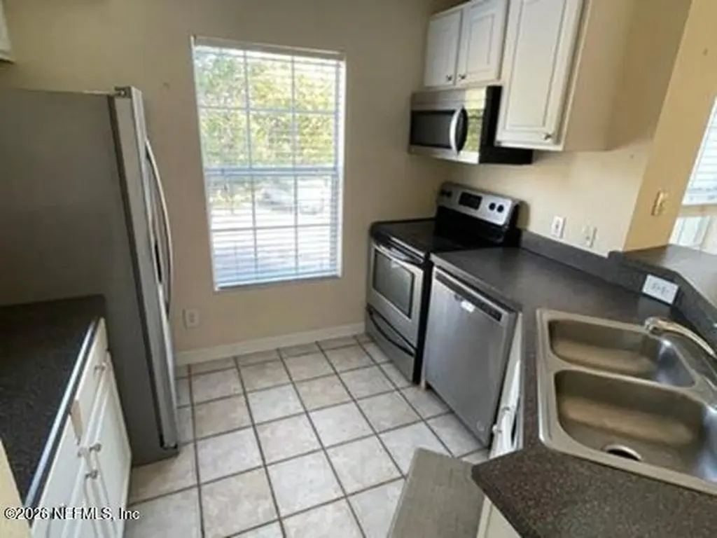 13700 Richmond Park Drive N Jacksonville FL 32224