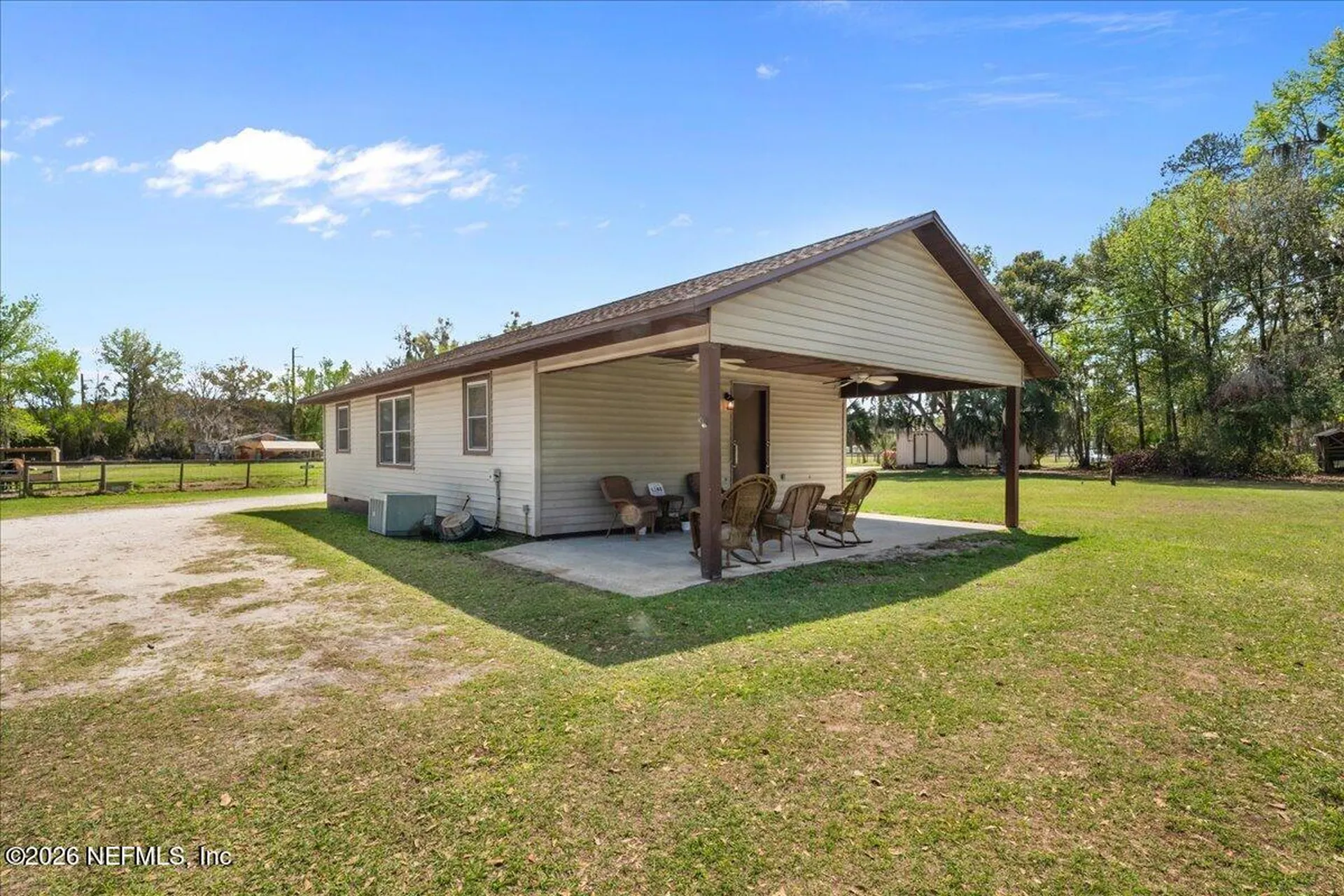 986 State Road 20 Interlachen FL 32148