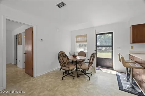 986 State Road 20 Interlachen FL 32148