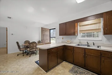 986 State Road 20 Interlachen FL 32148