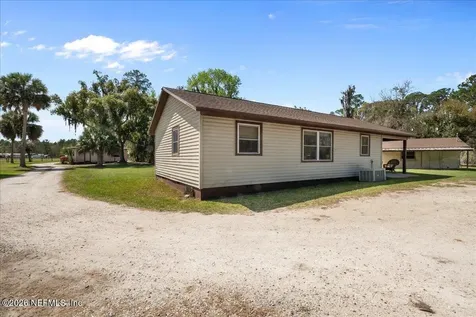986 State Road 20 Interlachen FL 32148