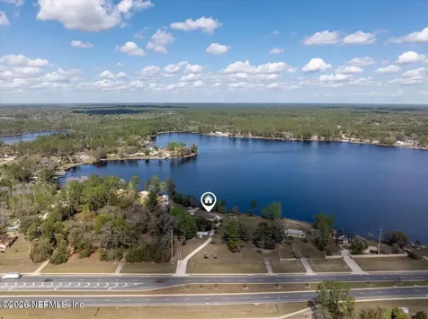 986 State Road 20 Interlachen FL 32148
