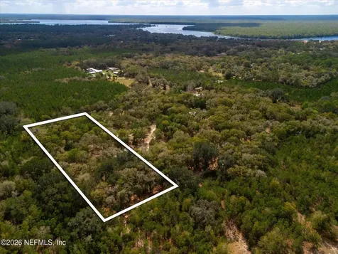 660 Old Welaka Road Welaka FL 32193