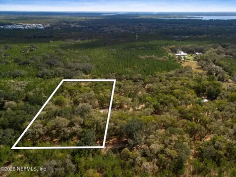 660 Old Welaka Road Welaka FL 32193
