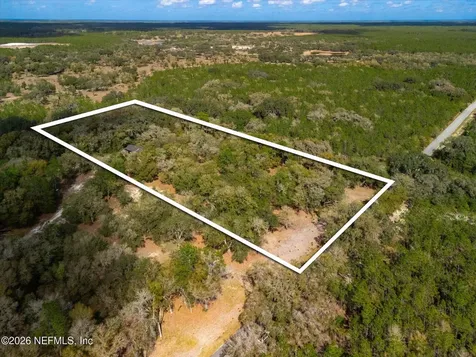 660 Old Welaka Road Welaka FL 32193