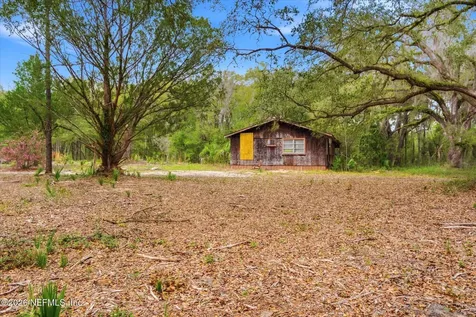 660 Old Welaka Road Welaka FL 32193