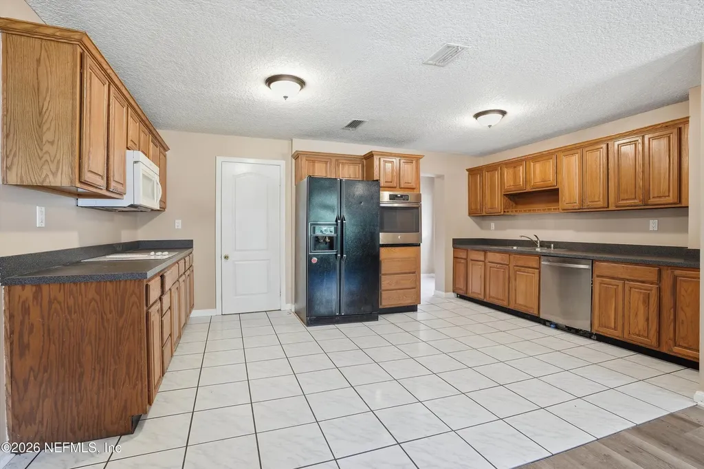 1736 Lakewood Road Jacksonville FL 32207