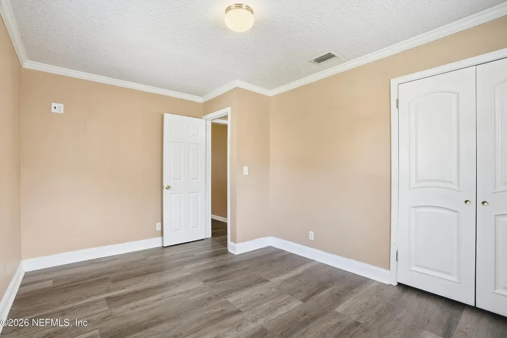 1736 Lakewood Road Jacksonville FL 32207