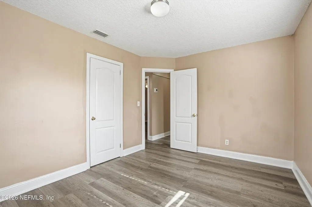 1736 Lakewood Road Jacksonville FL 32207