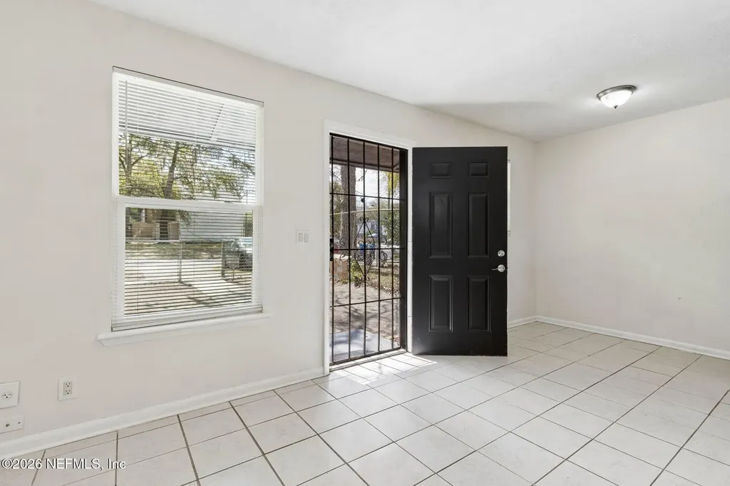 4603 Ken Knight Drive N Jacksonville FL 32209