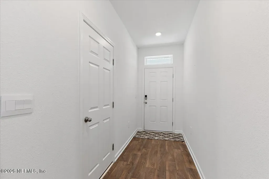662 Celtic Drive Jacksonville FL 32218