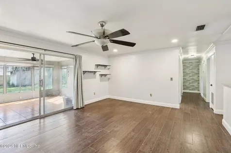 10761 Pinholster Road Jacksonville FL 32218