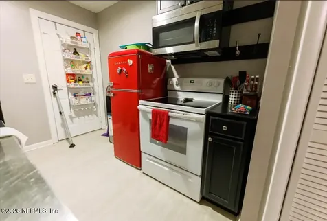 8037 Parental Circle Jacksonville FL 32216