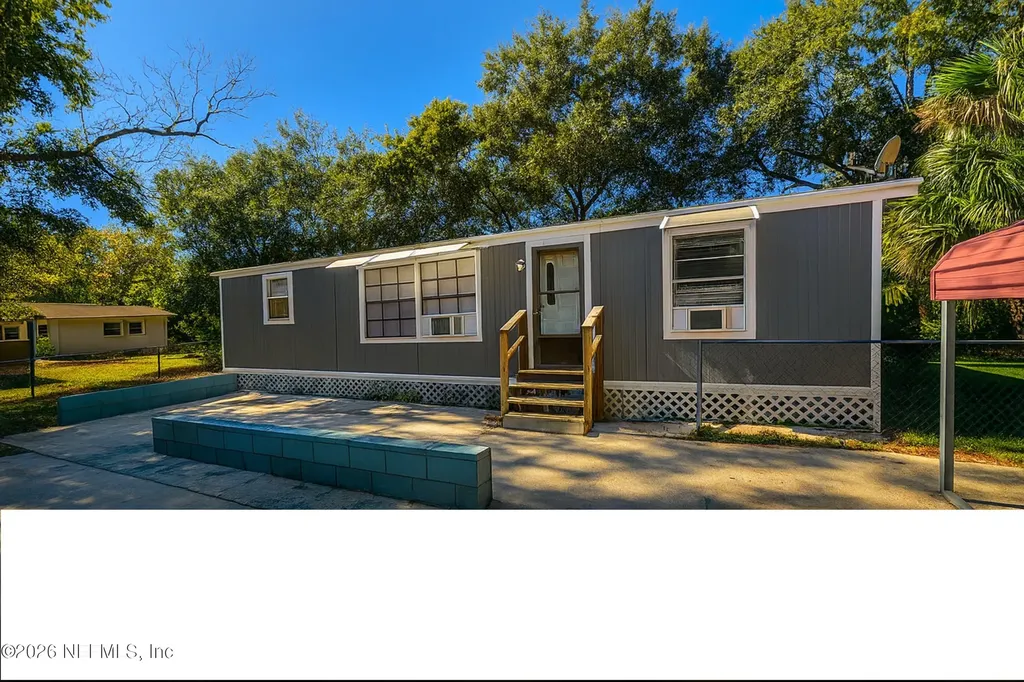 6444 Dor Mil Court Jacksonville FL 32244