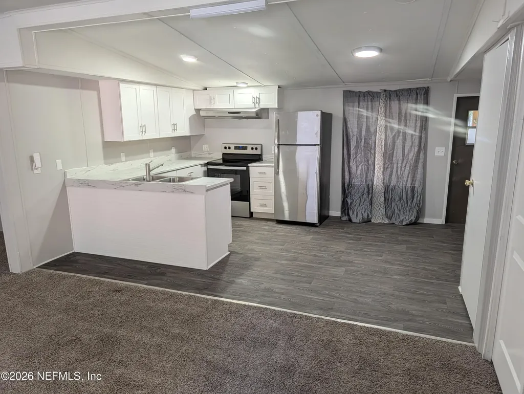 6444 Dor Mil Court Jacksonville FL 32244