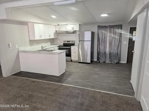 6444 Dor Mil Court Jacksonville FL 32244