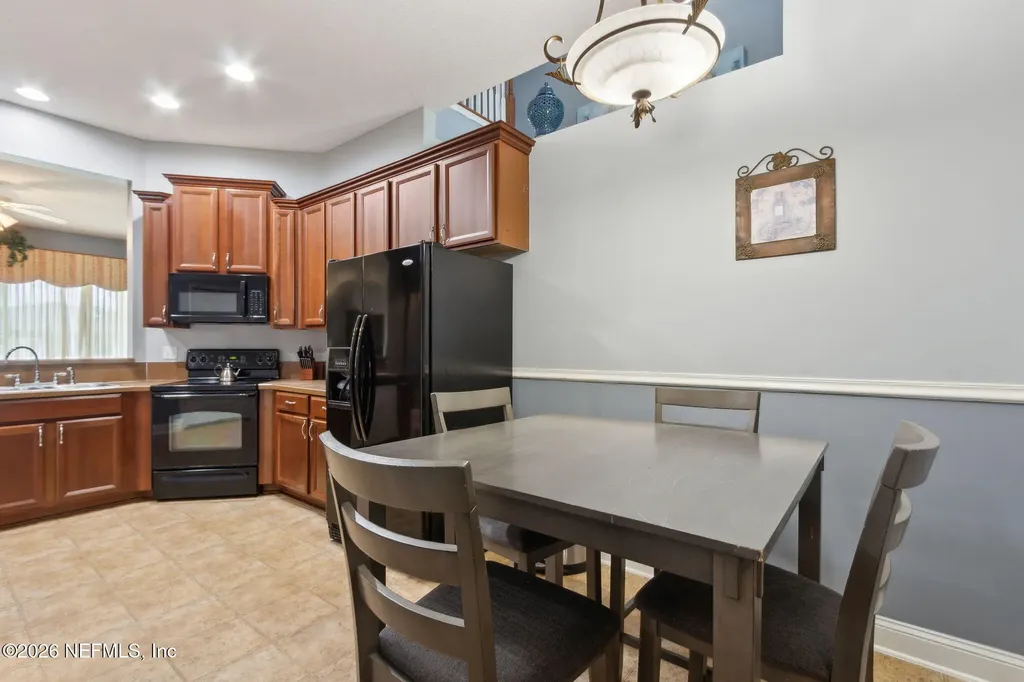 9557 Adelaide Drive Jacksonville FL 32244
