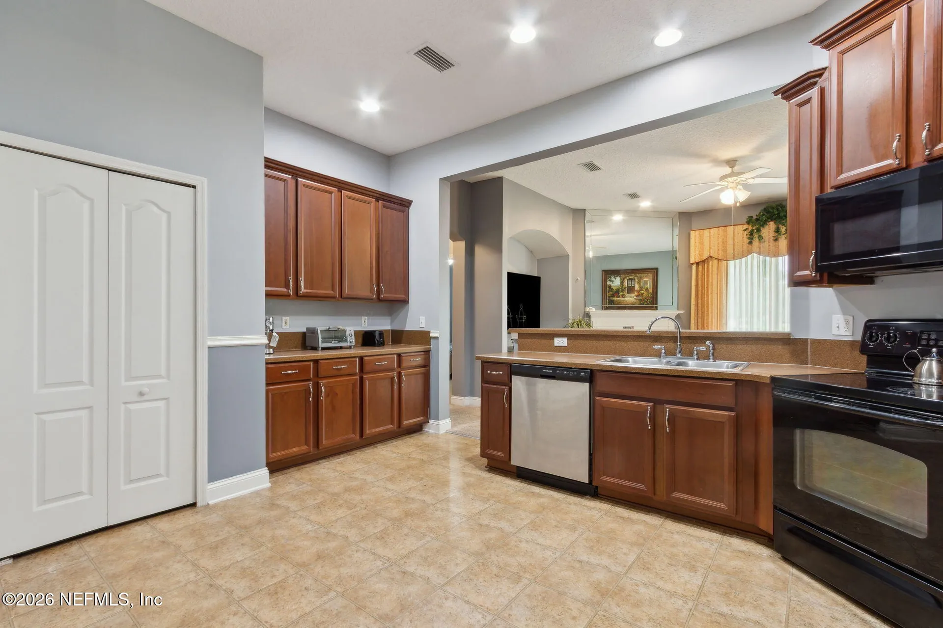 9557 Adelaide Drive Jacksonville FL 32244