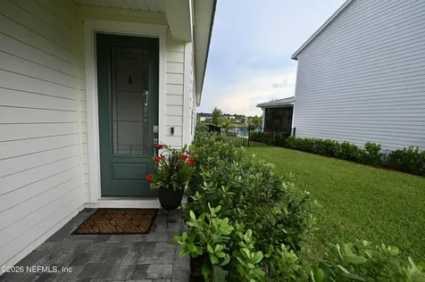 147 Clifton Bay Loop St. Johns FL 32259