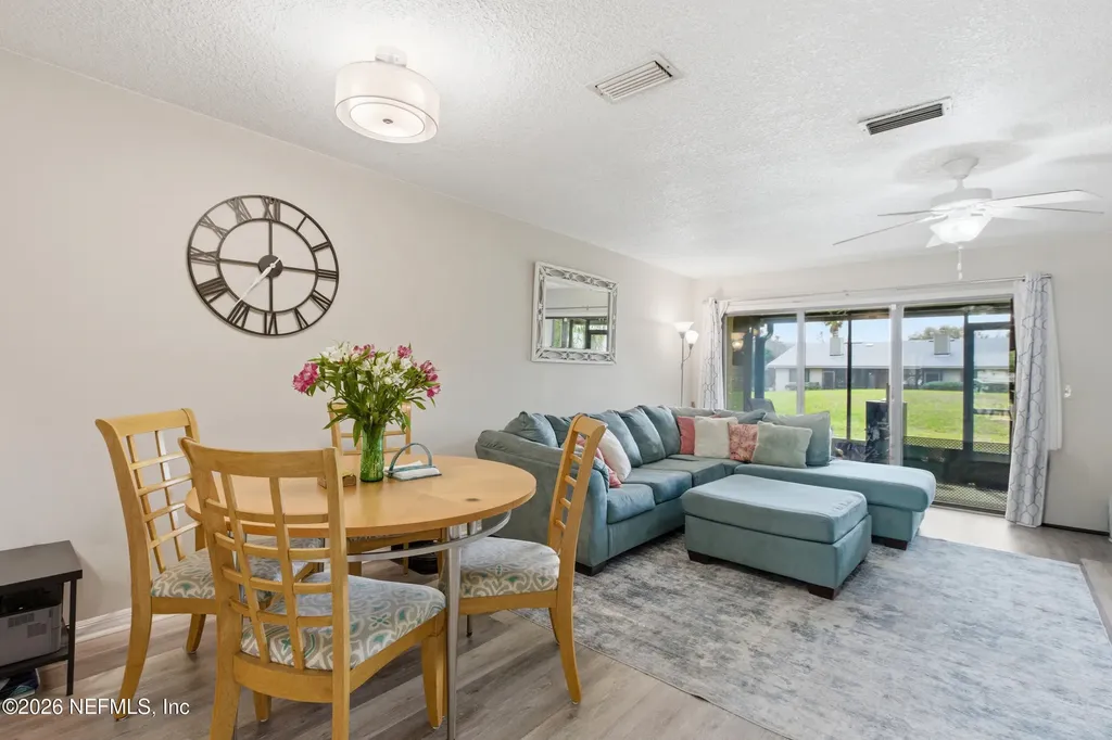 7623 Baymeadows Circle Jacksonville FL 32256