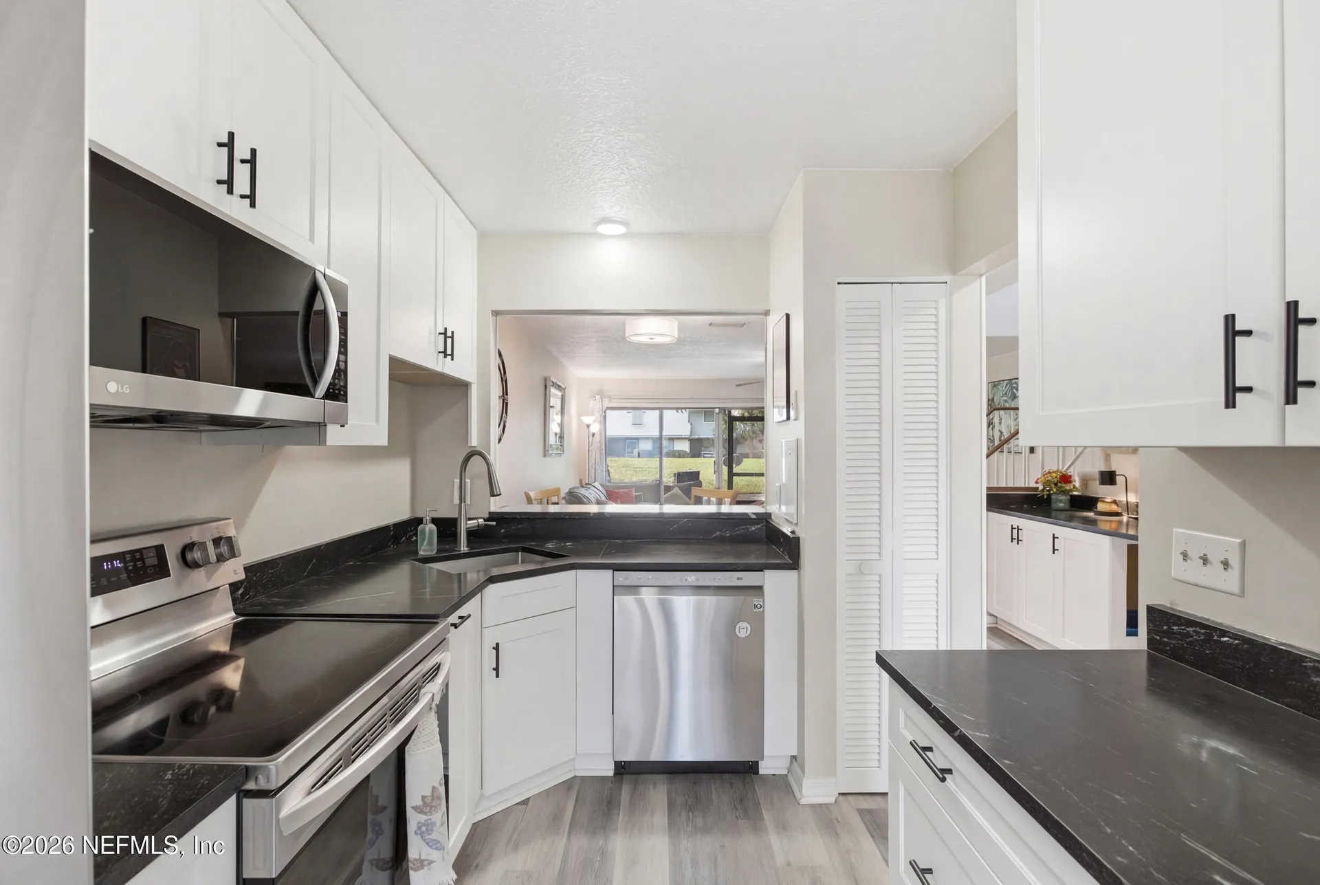7623 Baymeadows Circle Jacksonville FL 32256