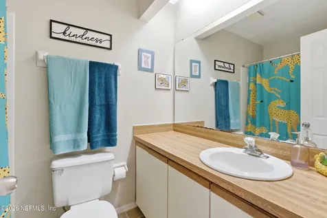 7623 Baymeadows Circle Jacksonville FL 32256