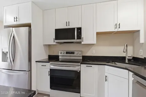 7623 Baymeadows Circle Jacksonville FL 32256