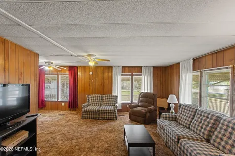 18013 NE 135th Avenue Waldo FL 32694