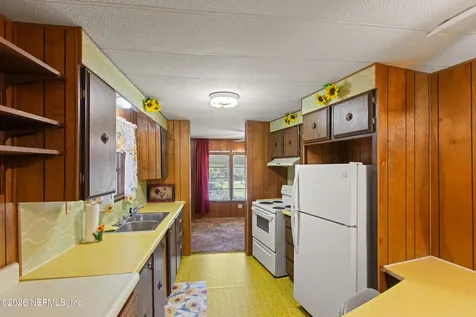 18013 NE 135th Avenue Waldo FL 32694