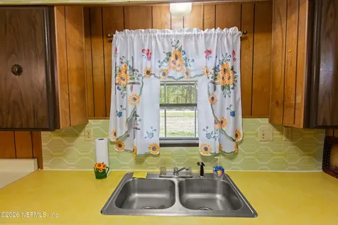 18013 NE 135th Avenue Waldo FL 32694