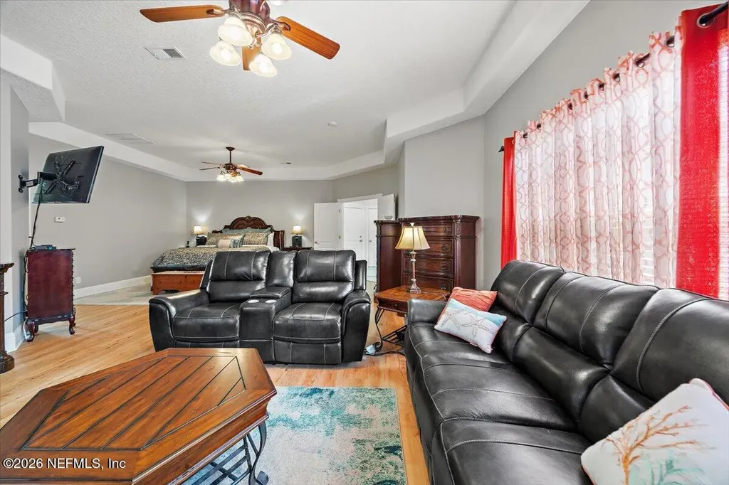 14394 Bob Burnsed Road Glen St. Mary FL 32040