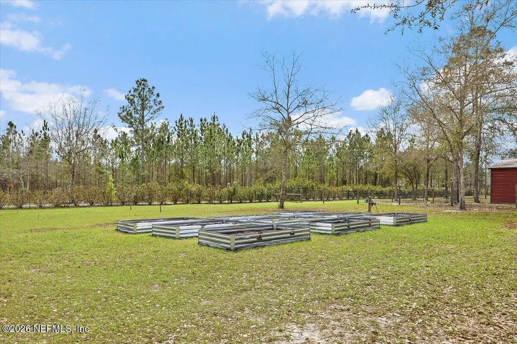 14394 Bob Burnsed Road Glen St. Mary FL 32040