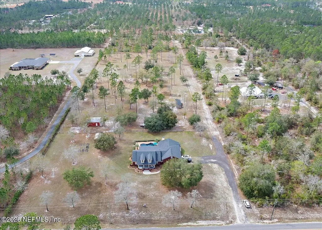 14394 Bob Burnsed Road Glen St. Mary FL 32040