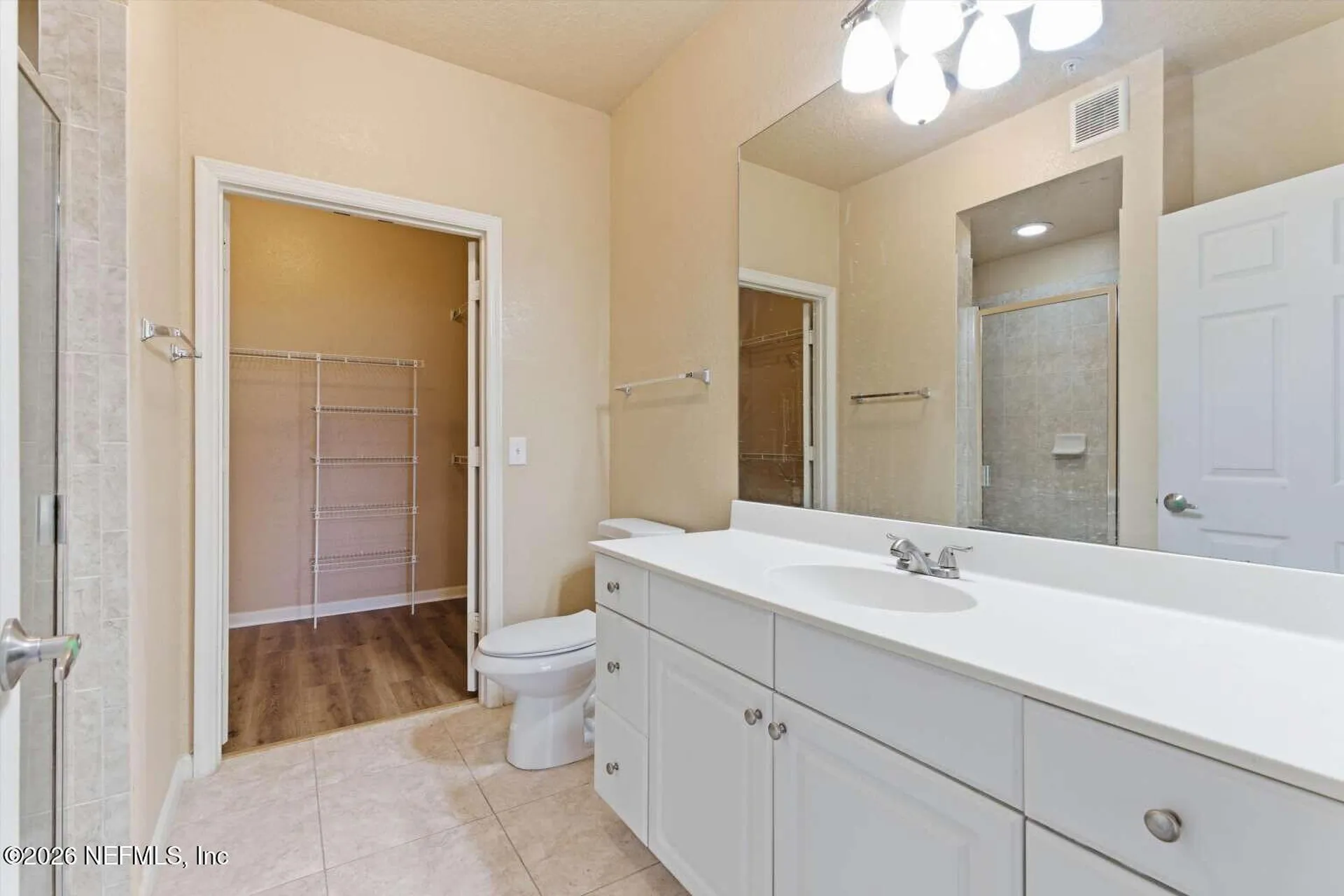8539 Gate Parkway W Jacksonville FL 32216