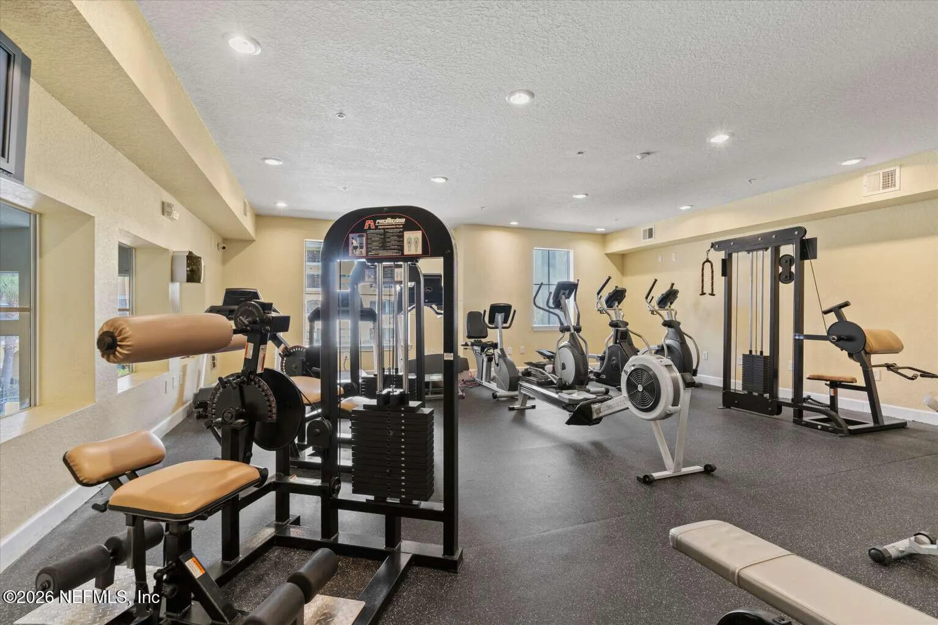 8539 Gate Parkway W Jacksonville FL 32216