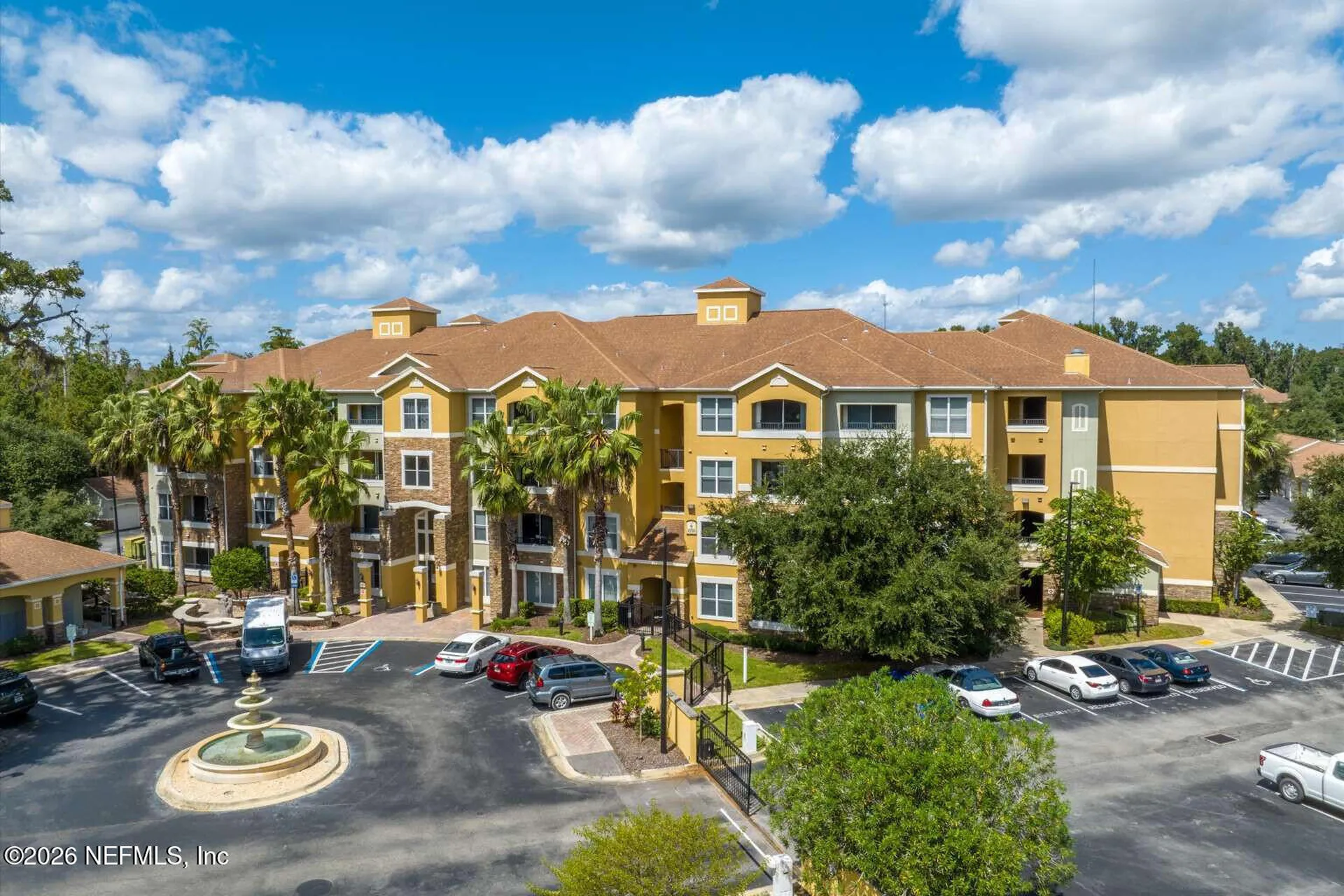 8539 Gate Parkway W Jacksonville FL 32216