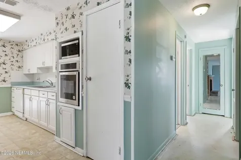 226 River Drive East Palatka FL 32131